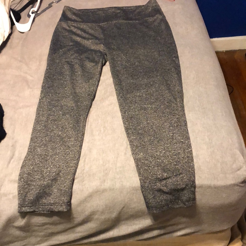 Capri leggings from francescas. Worn x1
